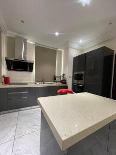 Amazing Duplex Suite Available - 6