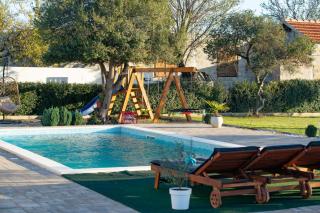 Casa Kamber with pool - Tinj - 9