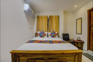 FabExpress Rithun Residency - Jayanagar Anjaneyaswamy Temple - Bangalore - 7