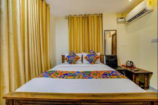 FabExpress Rithun Residency - Jayanagar Anjaneyaswamy Temple - Bangalore - 9