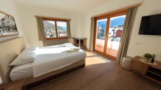 7Rooms - Losone - 7