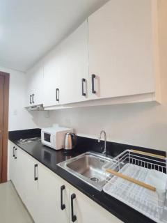 Relax and Unwind A Homey Escape Near MOA and NAIA - Manila - 3