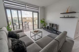 Seafront Penthouse paradise Views of Balluta Bay - St Julian's - 0