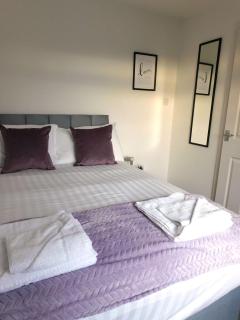 4 Bedroom Newly Refurbished Home in East Kilbride - East Kilbride - 4