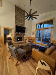 Buddys Cabin at Eagles Nest - Banner Elk - 6