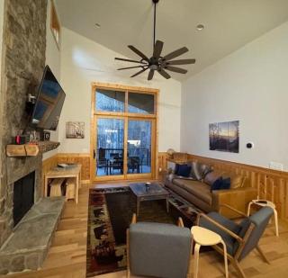 Buddys Cabin at Eagles Nest - Banner Elk - 5