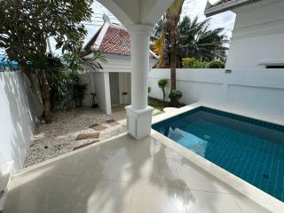 White Beach Pool Villa - 6