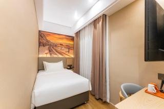 Shanghai Manhua Hotel-Provides free shuttle service to Disneyland - 5