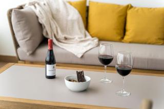 Bright Modern Seaside Apartment - Lagos - 3