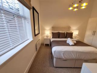 Luxury Altrincham Flat by City SuperHost - Altrincham - 5