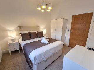 Luxury Altrincham Flat by City SuperHost - 2