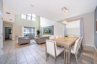 2731EE VILLA 5 BED/5 BA (SANITIZED) - Kissimmee - 2