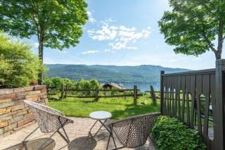 Renovated 1 bedroom with Views of Mont-Tremblant - 3