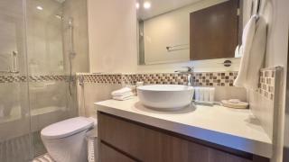 Sleek & Spacious 2BR in DAMAC Vera, Business Bay by Bhavan Vacation Homes - 2