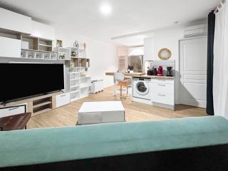 Balcon, parking, piscine et clim' à 2 pas du port Santa Lucia - Saint-Raphaël - 6