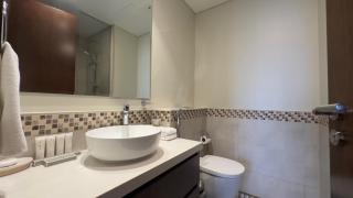 Sleek & Spacious 2BR in DAMAC Vera, Business Bay by Bhavan Vacation Homes - 1