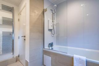 Spacious 4-Bedroom House Near Beeston Town Centre - Nottingham - 6