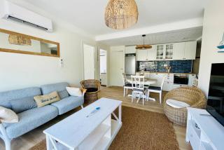 L Escapade Rochelaise - Wifi & Balcon - 0