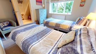 Ilfracombe Coach House 2 bed detached - 1