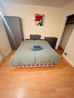 Double room near Clifton campus shared bathroom & kitchen - Nottingham - 2