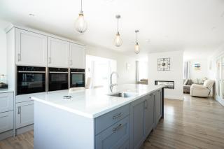 Lakeview House Clonakilty by Trident Holiday Homes - Clonakilty - 2