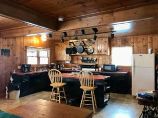 'Northside' Cottage w screened in porch - Cedarville - 4