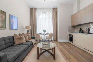 Chic 2-Bed Apartment in Prime Central London - Londra - 0