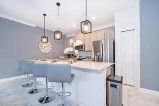 4220AA TOWNHOUSE 4 BEDROOM 3 BATHS + PRIVATE POOL - Kissimmee - 1