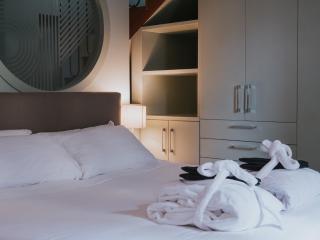 PRESTIGE BOUTIQUE HOMES - San Babila - Milan - 1