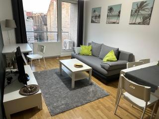 Lawrence Apartment - Budapest - 0