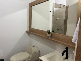 Espectacular y Espacioso Apartamento en Laureles - Medellín - 6