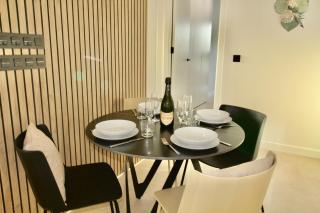 Two Bedroom Modern Apartment In Mirador Santa Rosalia - 4