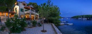 Hidden Heaven Private Resort - Heated Pool - Milna - 1