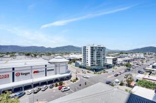 Cairns Central Apartment - Cairns - 8