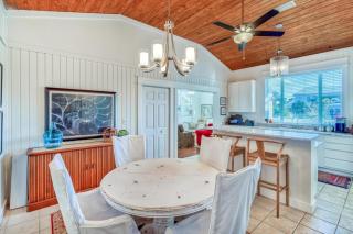Destin Beach House - Southern Comfort by Panhandle Getaways - Destin - 3