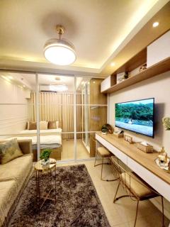 Luxury Suites at Shore 2 Residences - Manila - 9