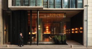 Debaines Hotel Santiago - 0