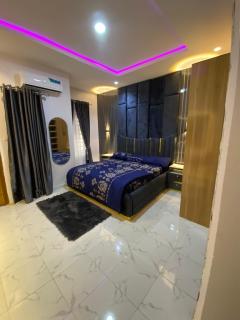 Comfort Cove Apartment - Lagos - 6