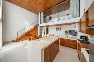 Stunning New Villa Near the Beach with a Spacious Pool - Bingin Beach - 5