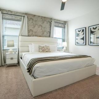 Beautiful 6 Bedroom 5 bath Villa with a pool-320 - 6