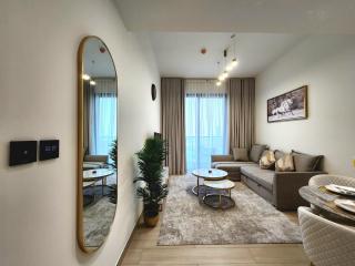 Luxurious Comfort in JVC - 0