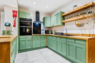 Hanham Homestead - Hot Tub Escape - Bristol - 5