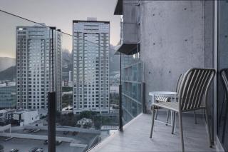Modern Apartments with Pool and Mountain views - 9