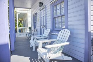 Lavender on White - Key West - 5