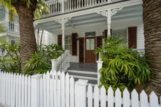 Caroline On My Mind - 1