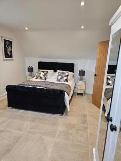 Beautiful dog friendly cosy village barn - 4