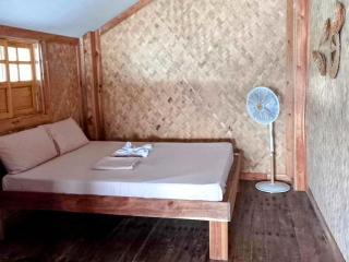 DK2 Resorts - Waddy Bay Views - Fast Internet & Northern Palawan Gateway - 6