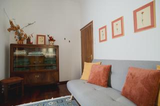 The House Around The Corner - Édessa - 6