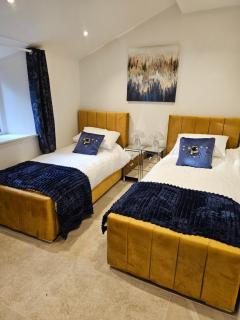 Sleeps 12, Stunning Dog Friendly Lodge, Rural Village - 7