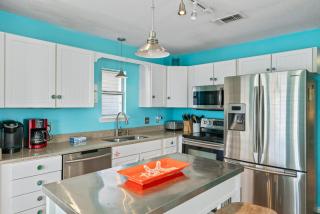 Blues Beach Bungalow - 1
